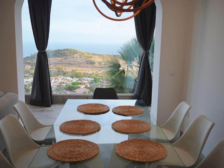 A+View Private Terrace Private Pool Family Fun Villa Badalona Esterno foto