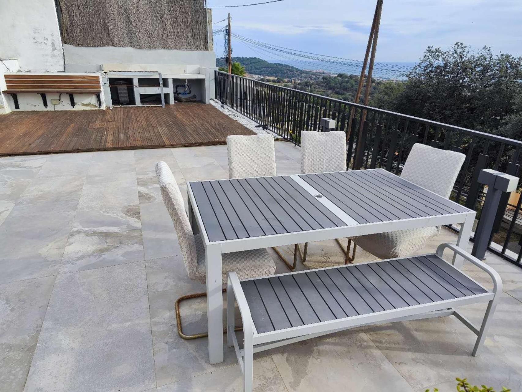 Villa A+View Private Terrace Private Pool Family Fun Badalona Esterno foto